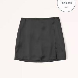 Abercrombie Satin Mini Skirt - sz M, Black